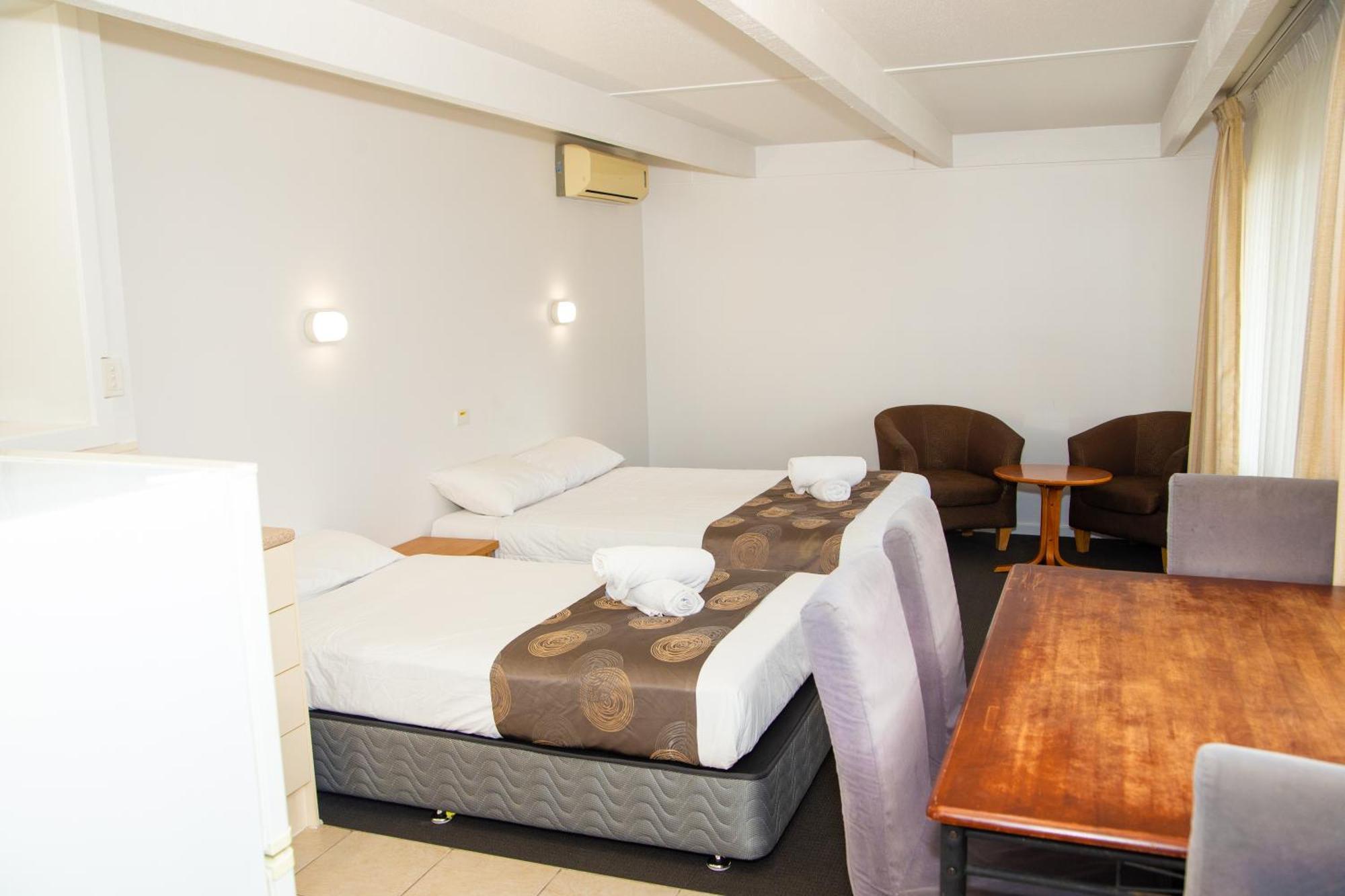 Ocean Views Motel Lakes Entrance Exterior foto