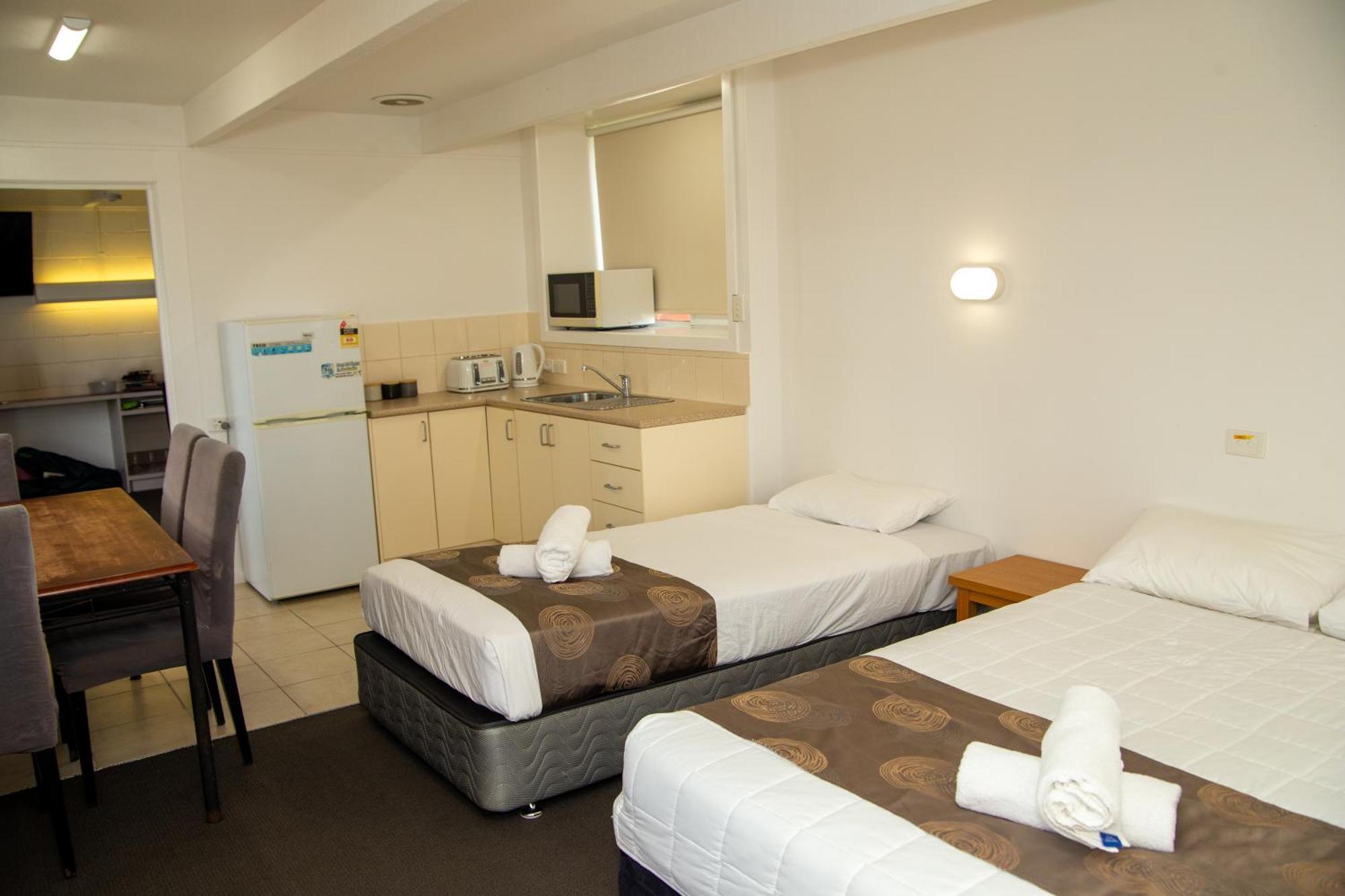 Ocean Views Motel Lakes Entrance Exterior foto